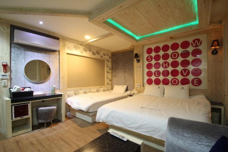 Show Hotel Haeundae Пусан Екстер'єр фото