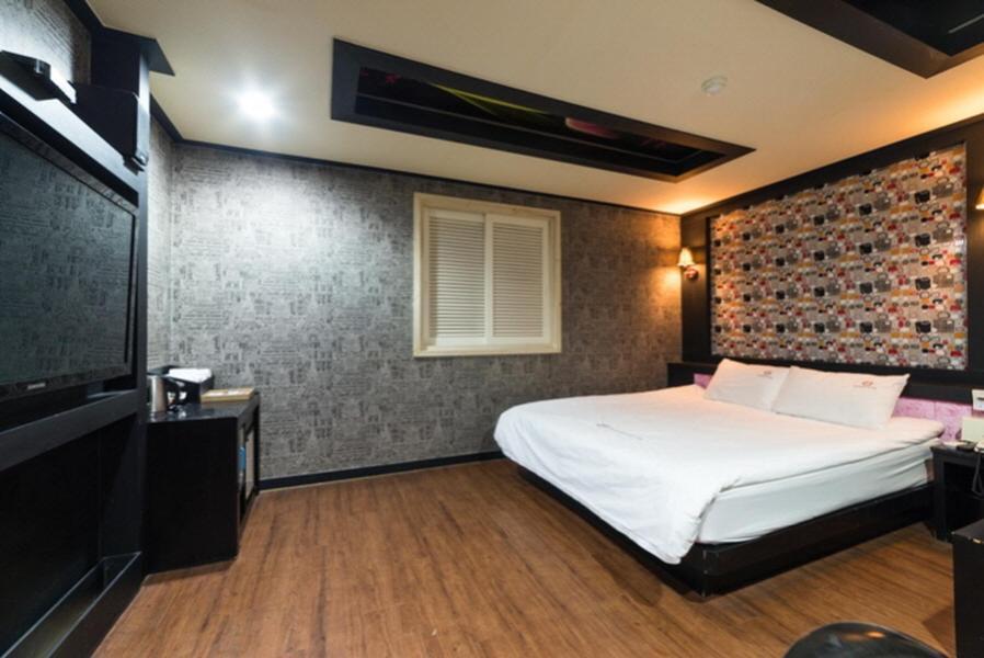 Show Hotel Haeundae Пусан Екстер'єр фото